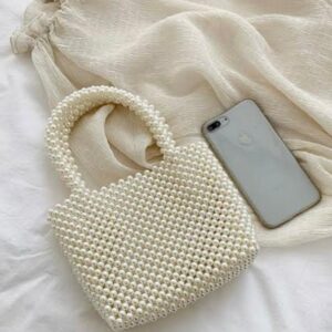 Classic Mini Pearl Beaded Bag 🤍✨ – Elegant Handmade Purse for Essentials