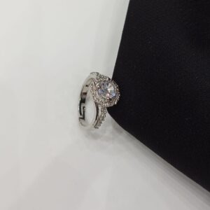 Sparkling Silver Halo Ring with Central Diamond-Like Stone 💎✨